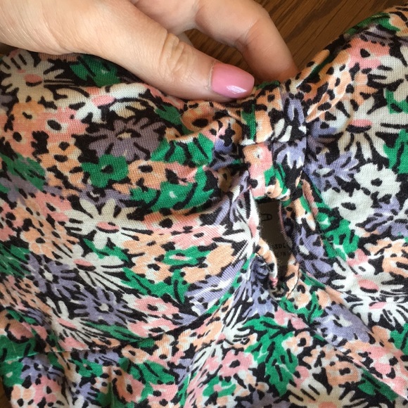 Urban outfitters floral crop top with pads - Picture 2 of 5